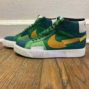 Women’s Nike Blazer sb size US 4.5 can fit 5! excellent condition!